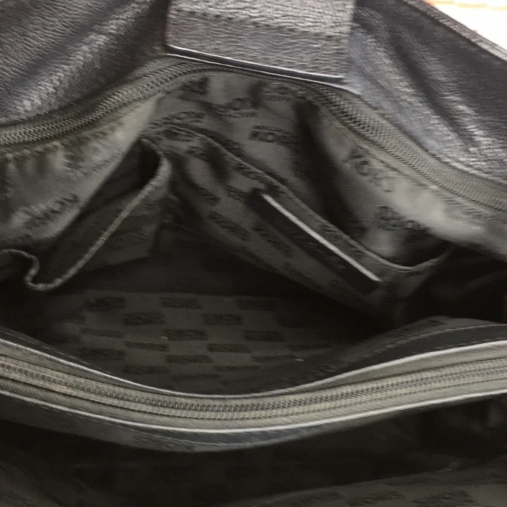 MICHAEL KORS Black Pebbled Leather Hamilton East West  Convertible Shoulder Bag